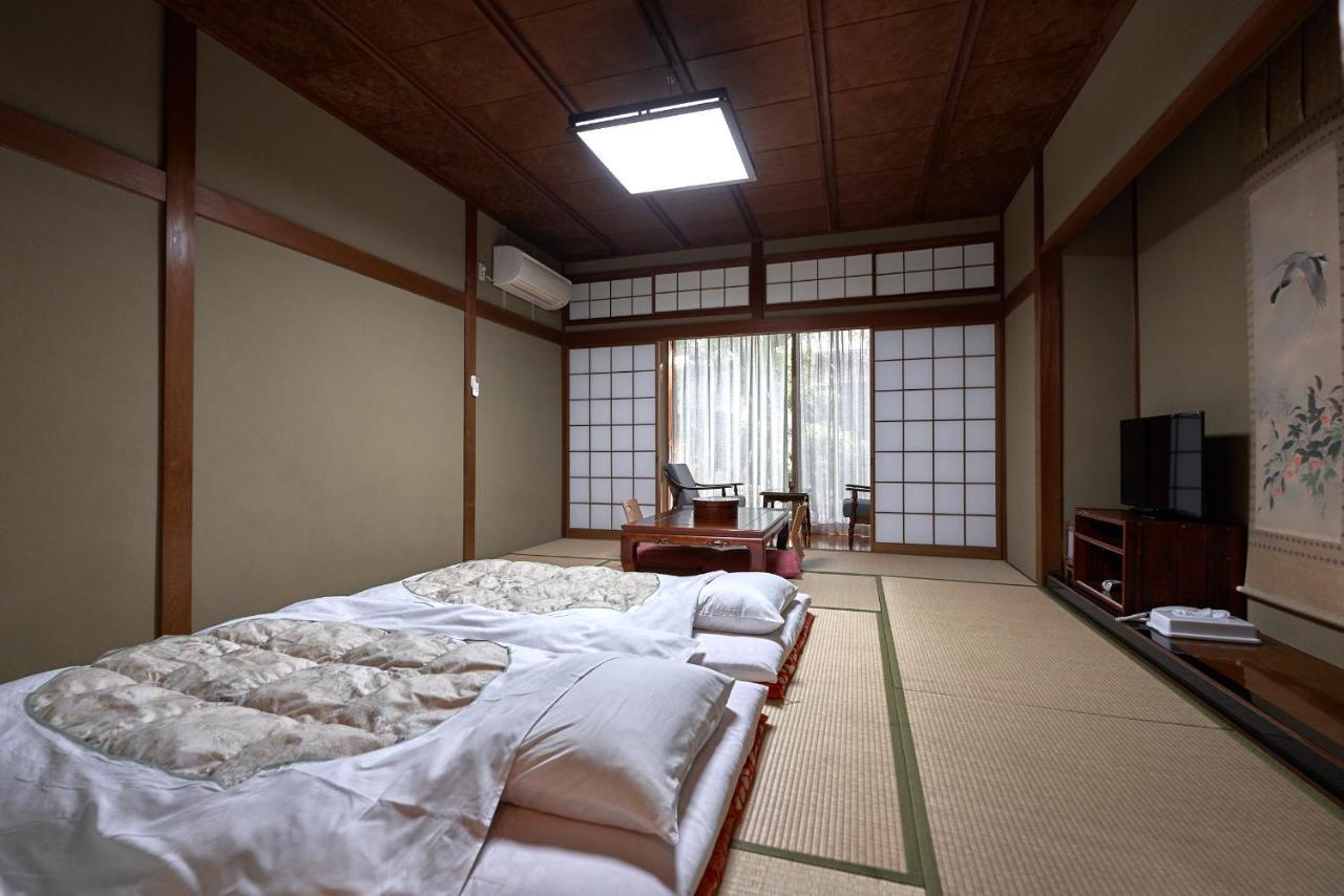 Ryokan Yamamuro Kanazawa Exterior photo
